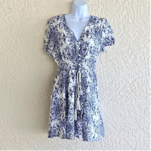 Dresses & Skirts - Blue & White Toile Mini Dress XL (NWT)